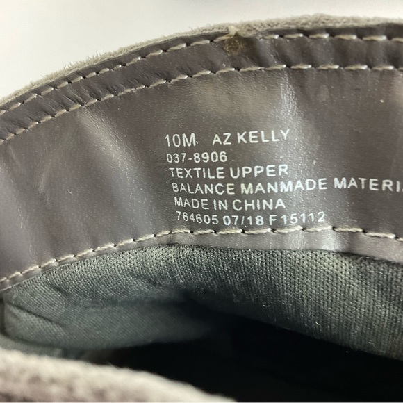 Arizona Kelly Gray Scrunch Ankle Booties Tassels  Size 10M Soft Comfortable EUC - Picture 4 of 7